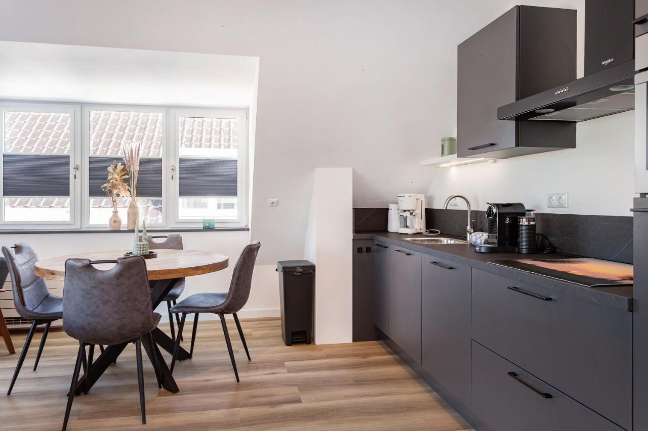 Welcome In - Paviljoenwei 10, Appartement 39 'Mar' Sneek - Offingawier エクステリア 写真